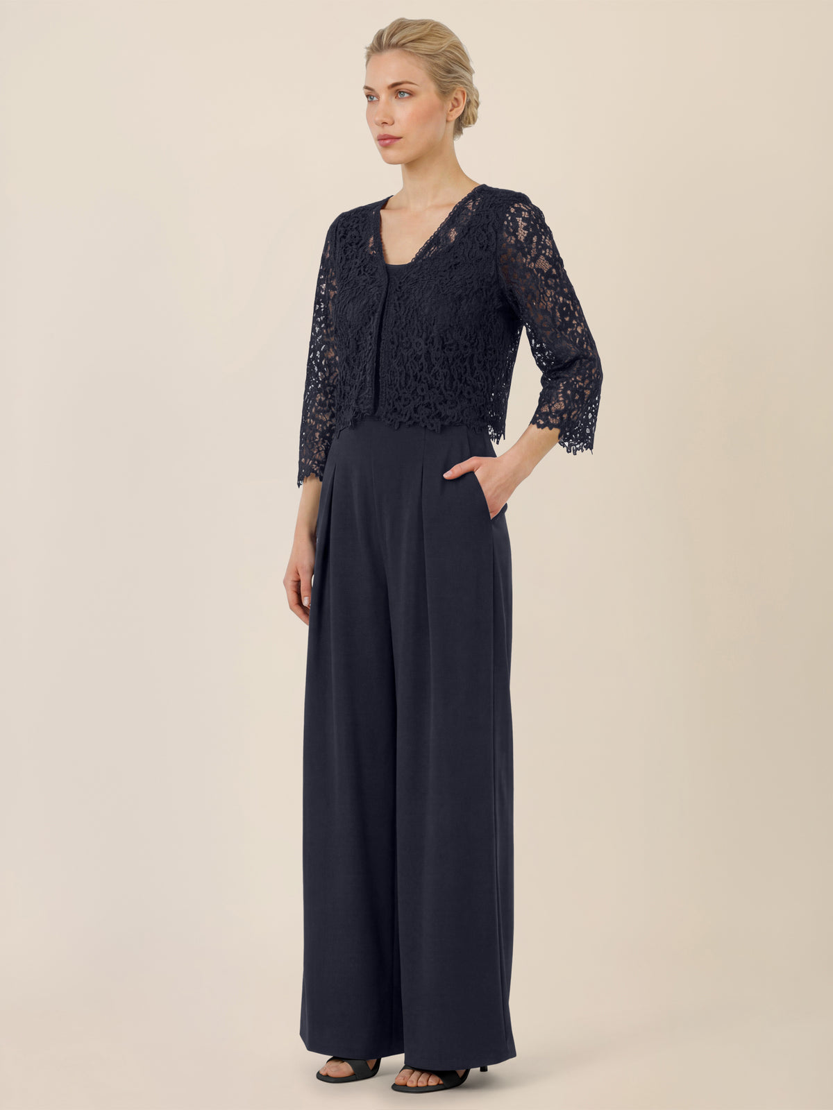 APART Hochzeitsoverall mit Spitzenjäckchen | nachtblau