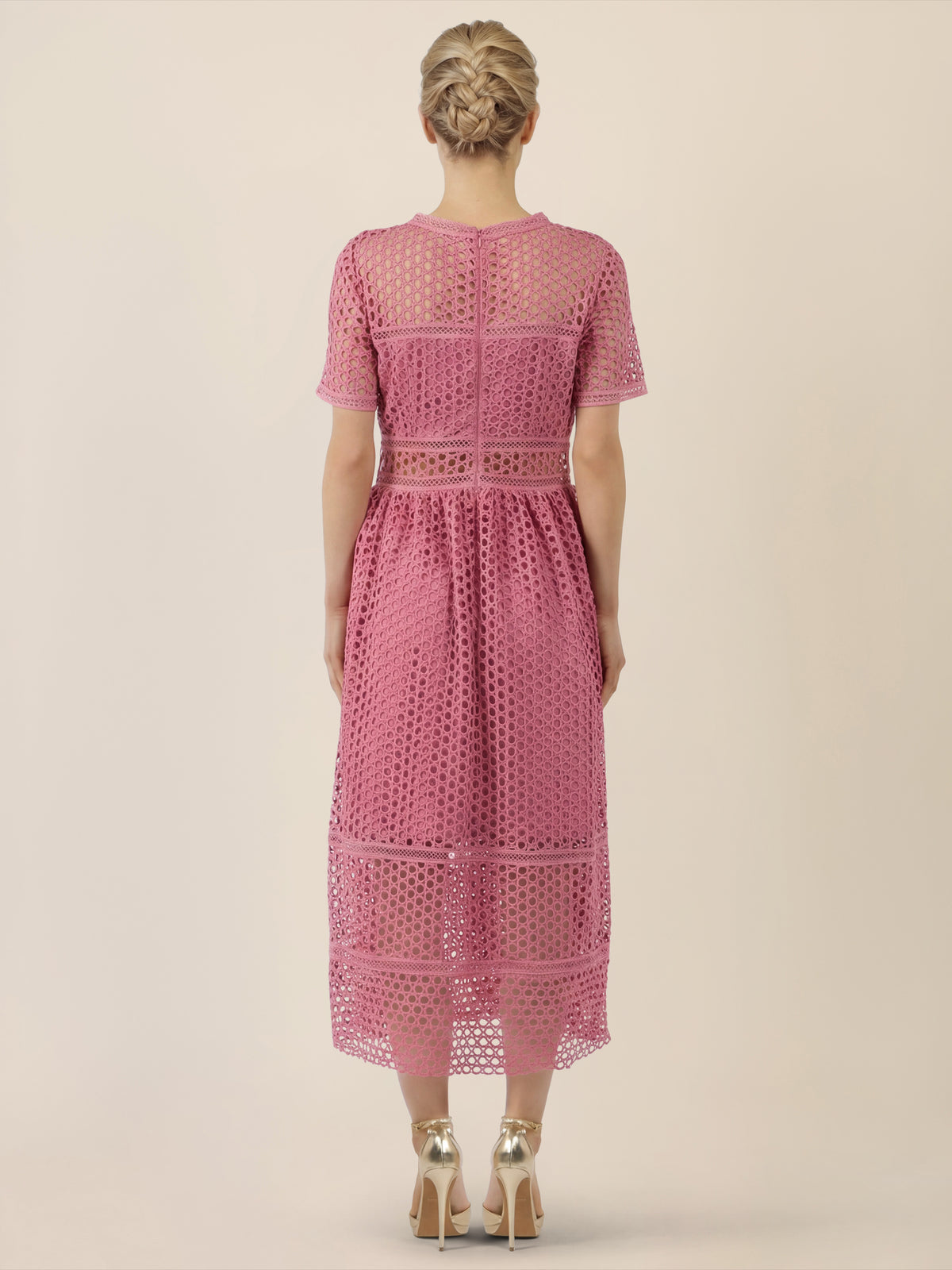 APART Midikleid mit Häkelspitze und Transparenz | rosé