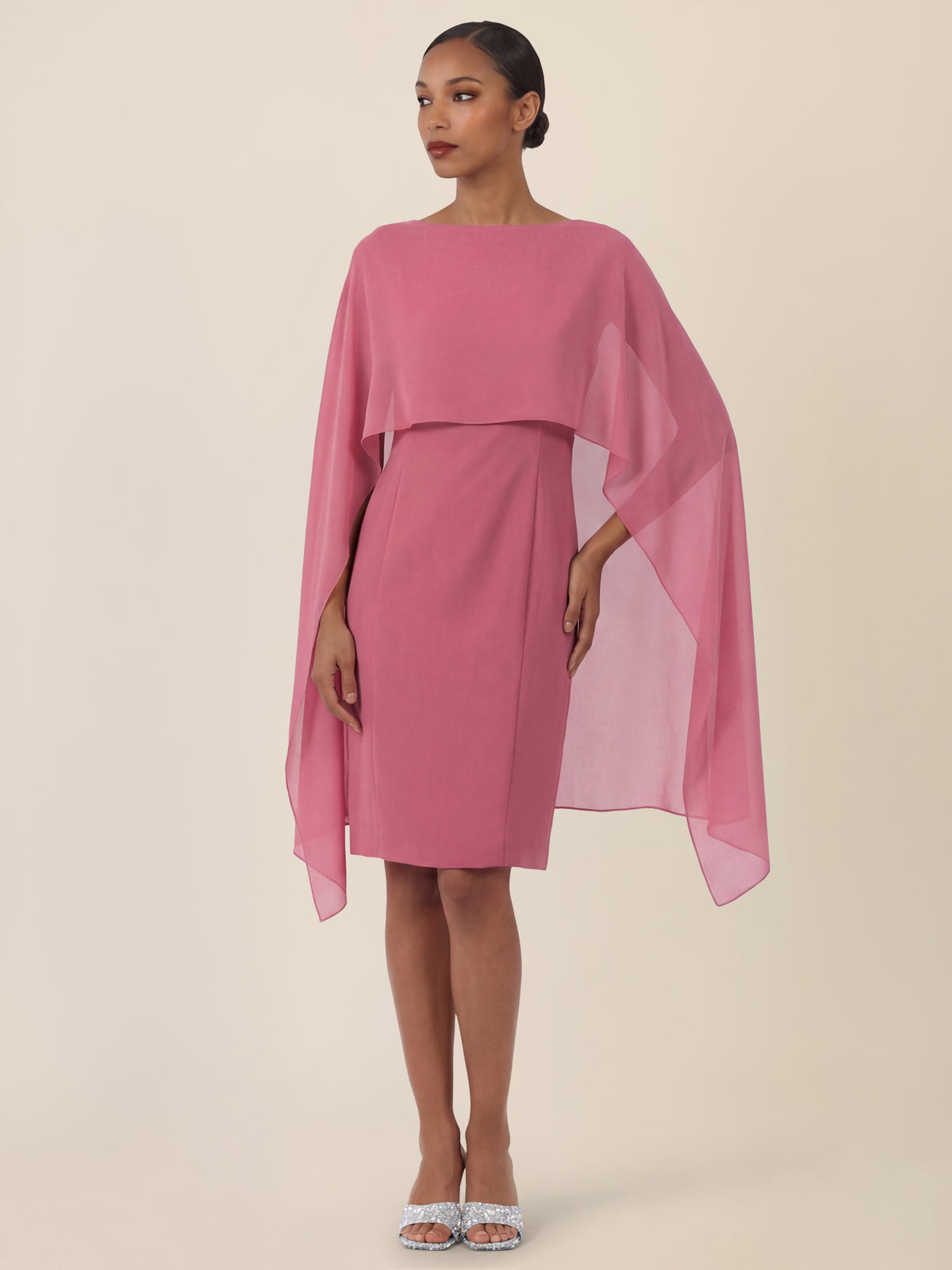 APART Etui-Kleid mit fließendem Chiffon-Cape | rosé