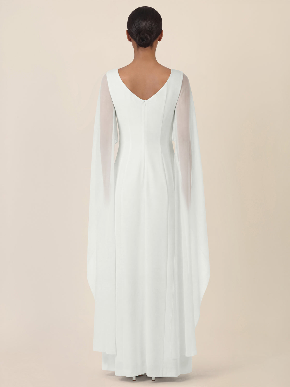 APART Cape-Kleid mit fließender Eleganz | creme