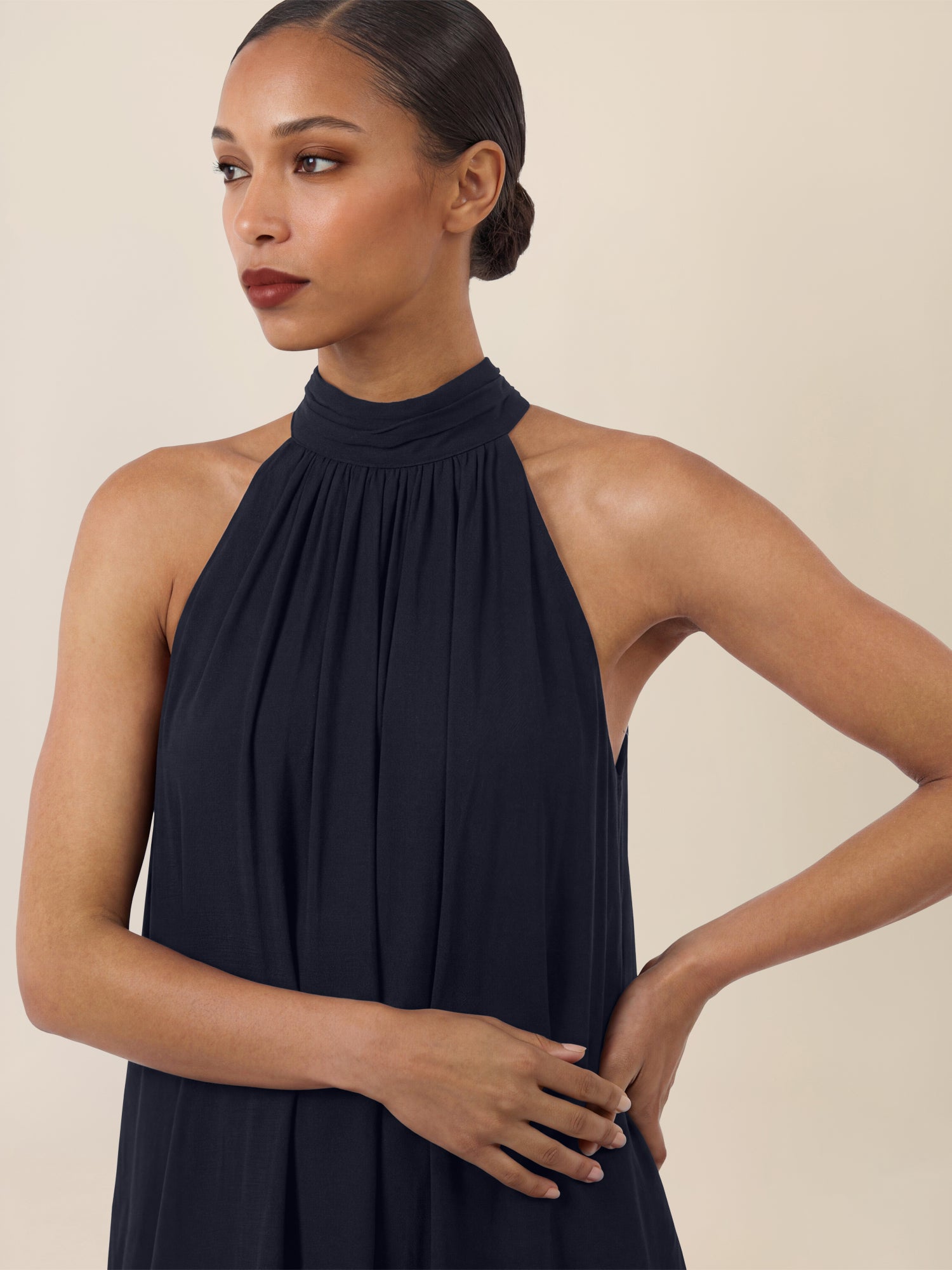 APART Elegantes Chiffonkleid mit Volantsaum | nachtblau