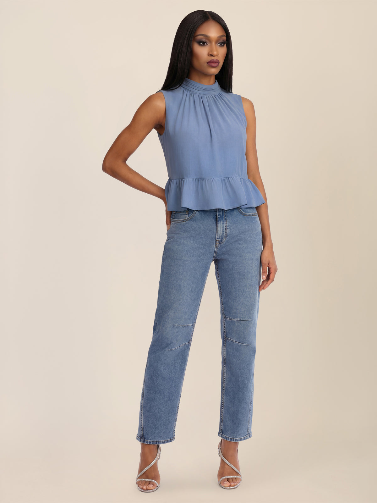 APART Ärmellose Bluse mit Rüschen-Saum | rauchblau