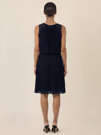 APART Plissiertes Chiffonkleid mit doppellagigem Oberteil | nachtblau