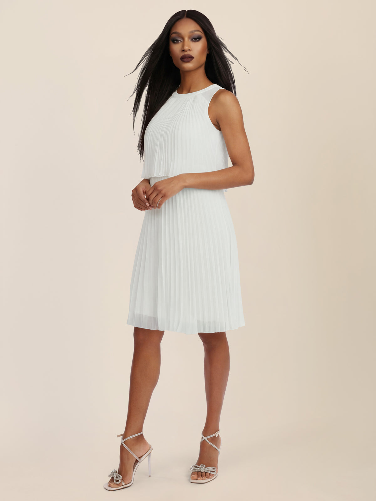 APART Plissiertes Chiffonkleid mit doppellagigem Oberteil | creme