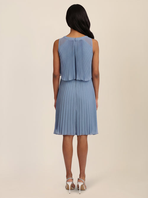 APART Plissiertes Chiffonkleid mit doppellagigem Oberteil | rauchblau image 1