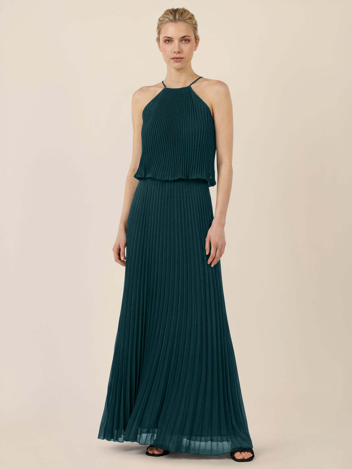 APART Plissiertes Chiffonkleid mit Neckholder | emerald