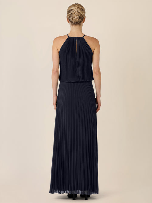 APART Plissiertes Chiffonkleid mit Neckholder | nachtblau image 1