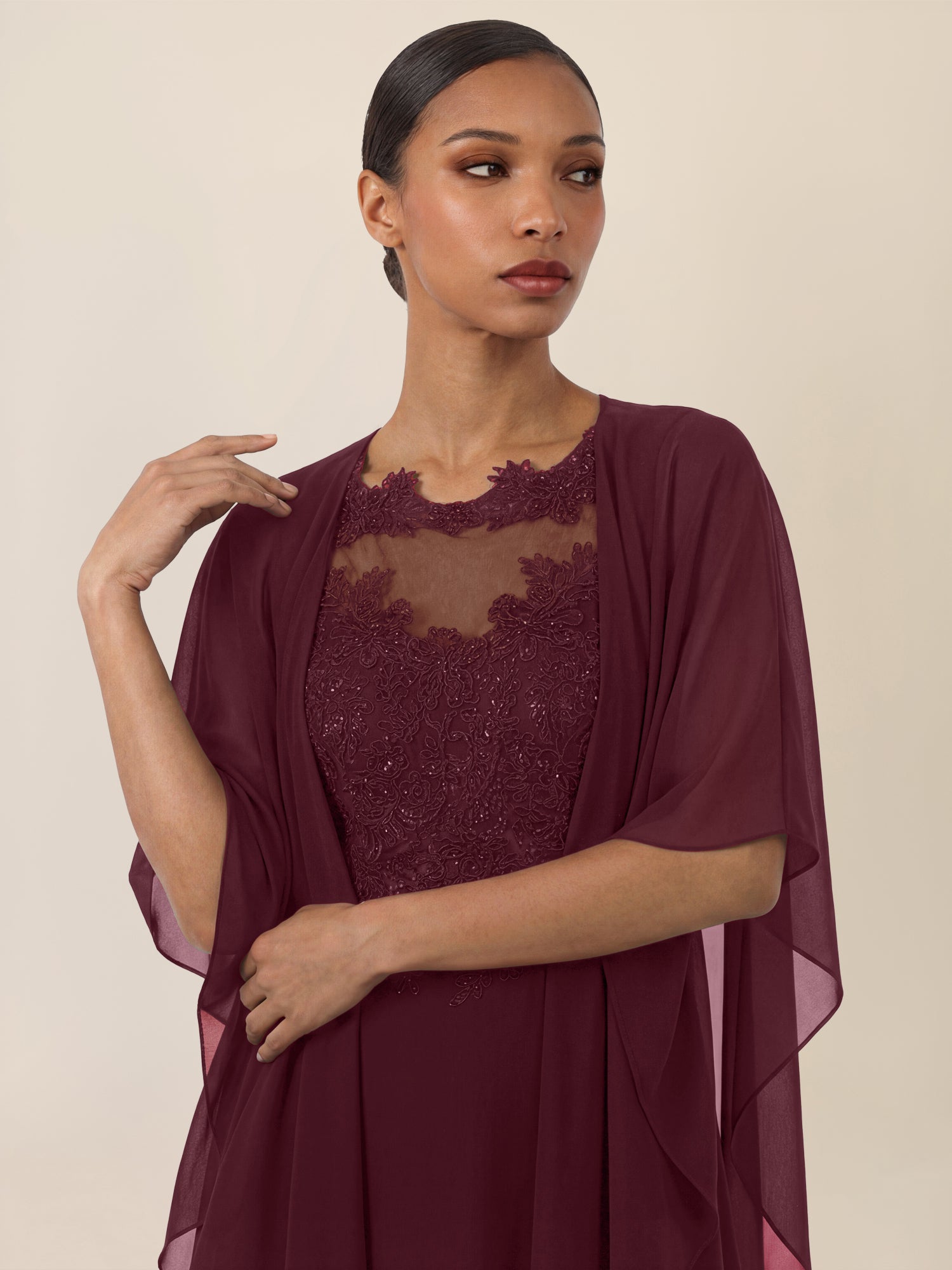 APART Luftiges Chiffon-Stola mit Zipfelsaum | weinrot