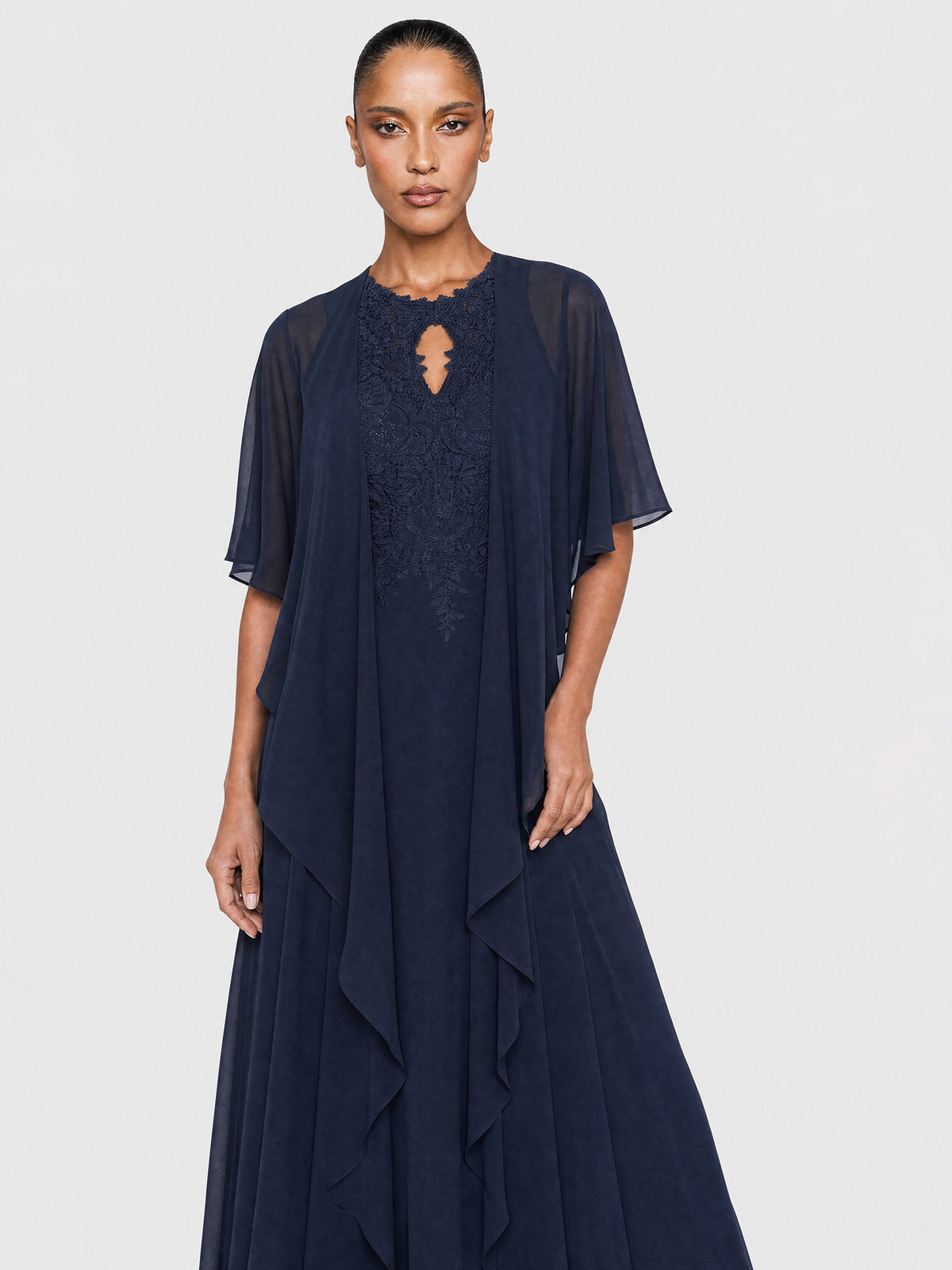 APART Luftiges Chiffon-Stola mit Zipfelsaum | nachtblau