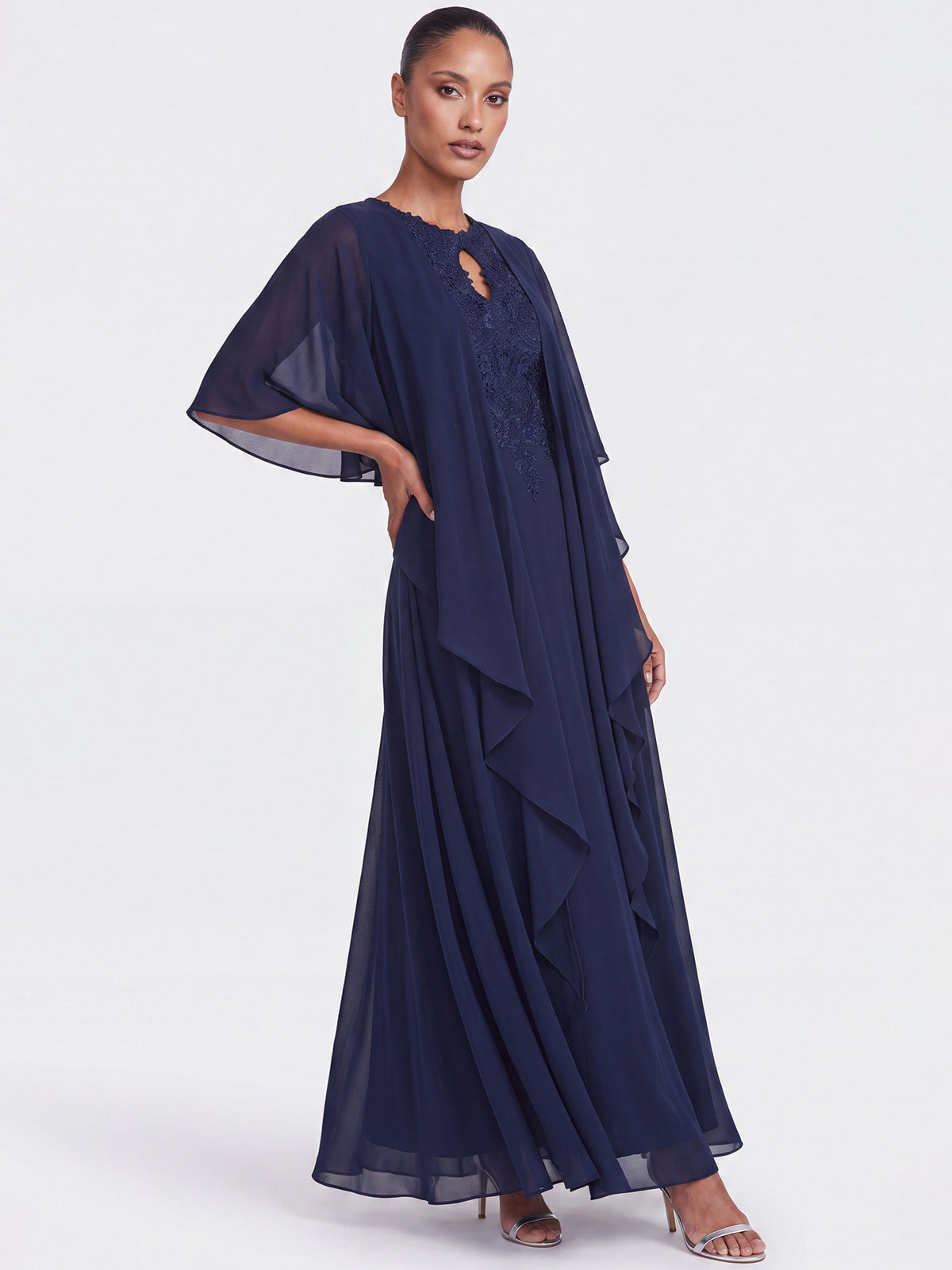 APART Luftiges Chiffon-Stola mit Zipfelsaum | nachtblau
