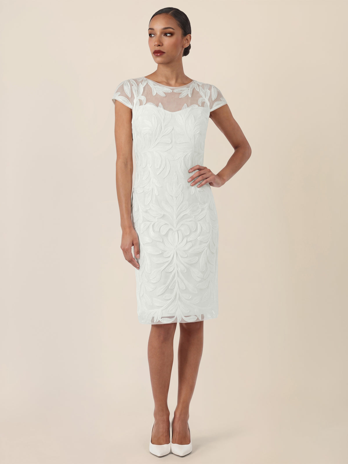 APART Cocktailkleid mit floraler 3D-Stickerei | creme