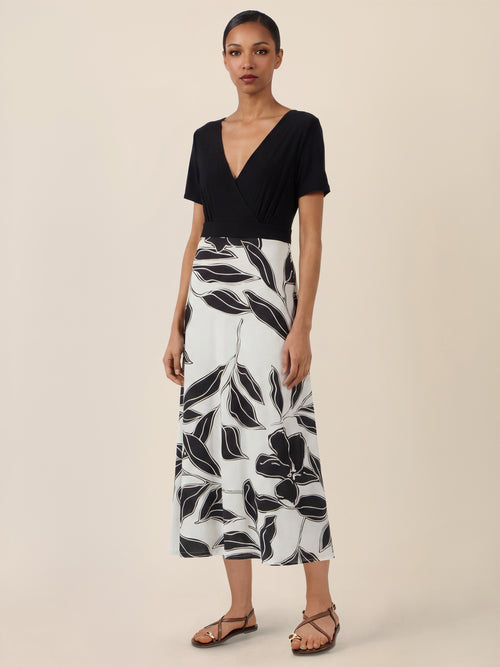 APART Maxikleid mit Wickeloptik und floralem Print | schwarz-creme image 1