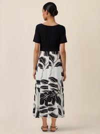 APART Maxikleid mit Wickeloptik und floralem Print | schwarz-creme