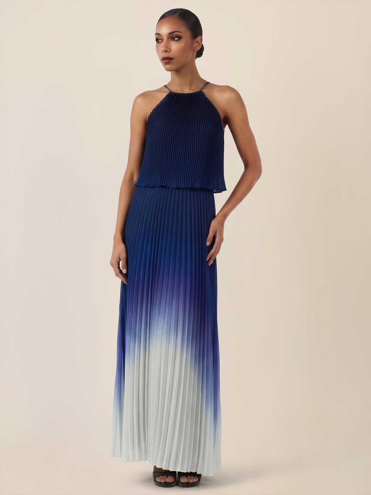 APART Plissiertes Langes Chiffonkleid mit Farbverlauf | nachtblau-multicolor