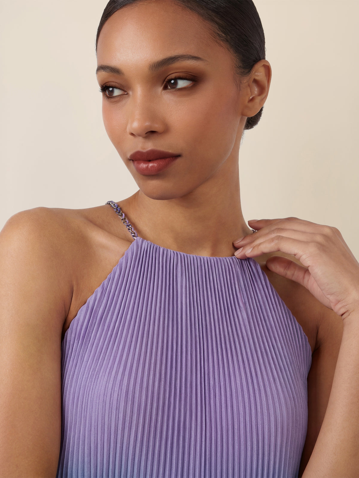 APART Plissiertes Langes Chiffonkleid mit Farbverlauf | lavendel-multicolor