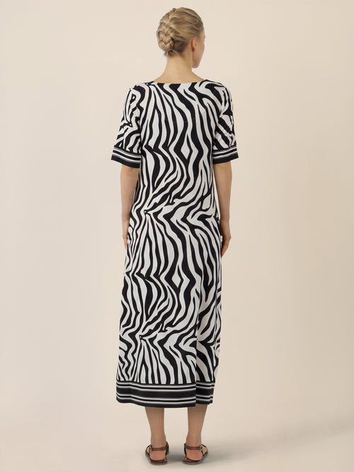 APART Kleid mit Zebra-Muster und V-Ausschnitt | schwarz-creme image 1