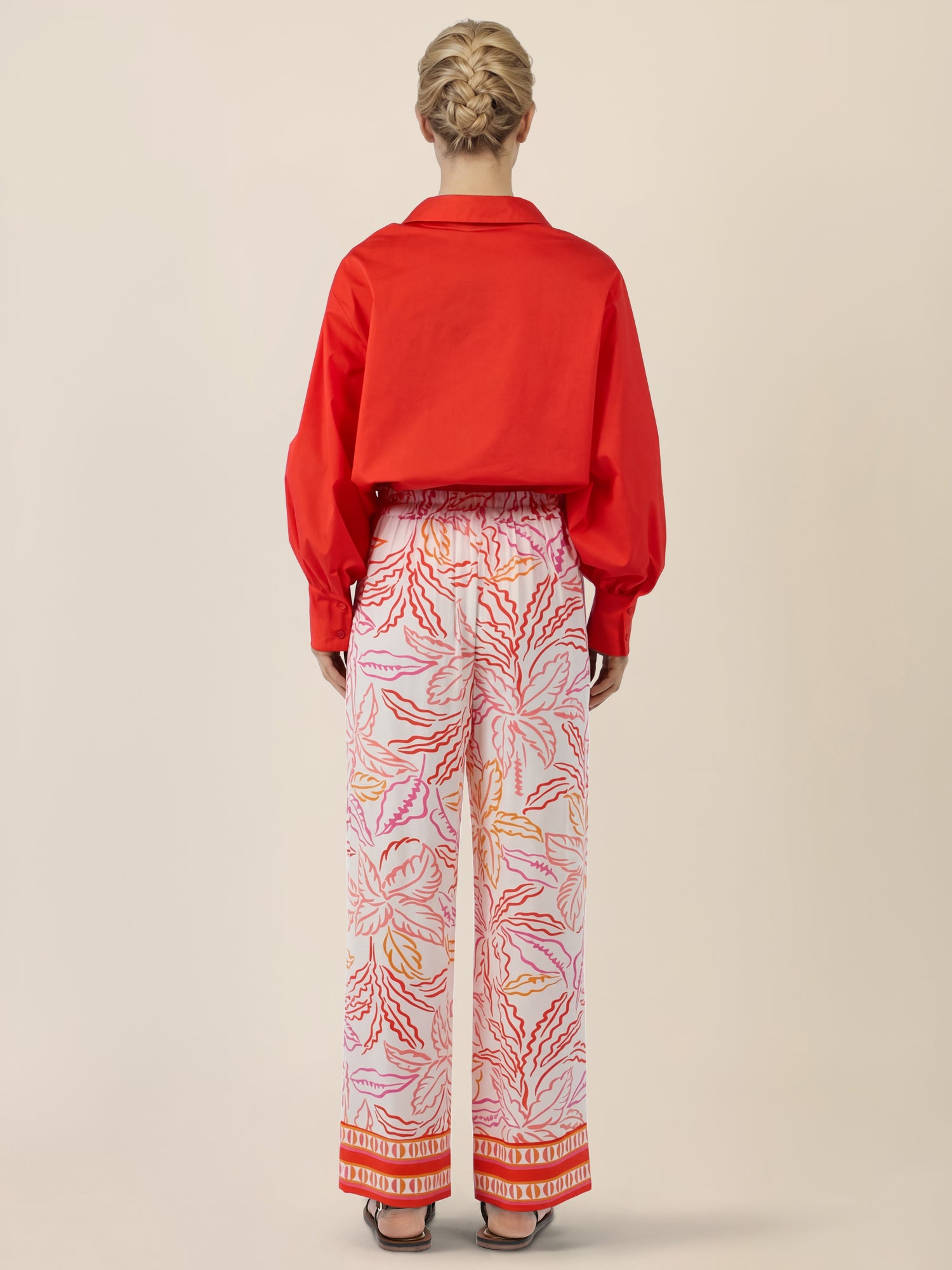 APART Weite Jerseyhose mit tropischem Print | creme-multicolor