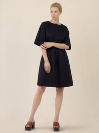 APART Kleid mit Gürtel und Raglanärmeln | schwarz