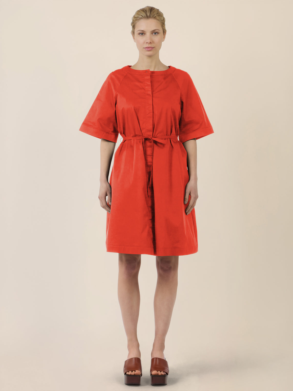 APART Kleid mit Gürtel und Raglanärmeln | orange