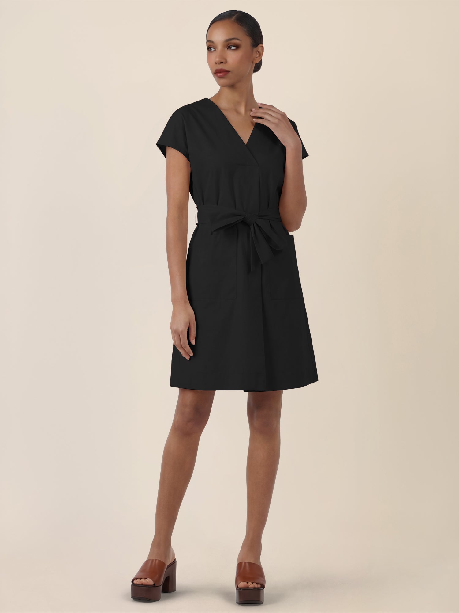 APART Sommerliches Hemdblusenkleid mit Bindegürtel | schwarz