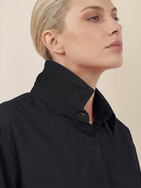 APART Oversize-Bluse mit Ballonärmeln und Hemdkragen | schwarz