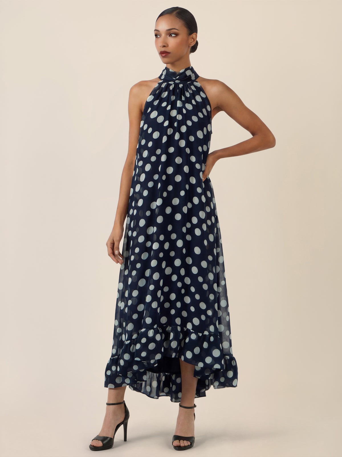 APART Maxikleid mit Neckholder und Volantsaum | nachtblau-creme