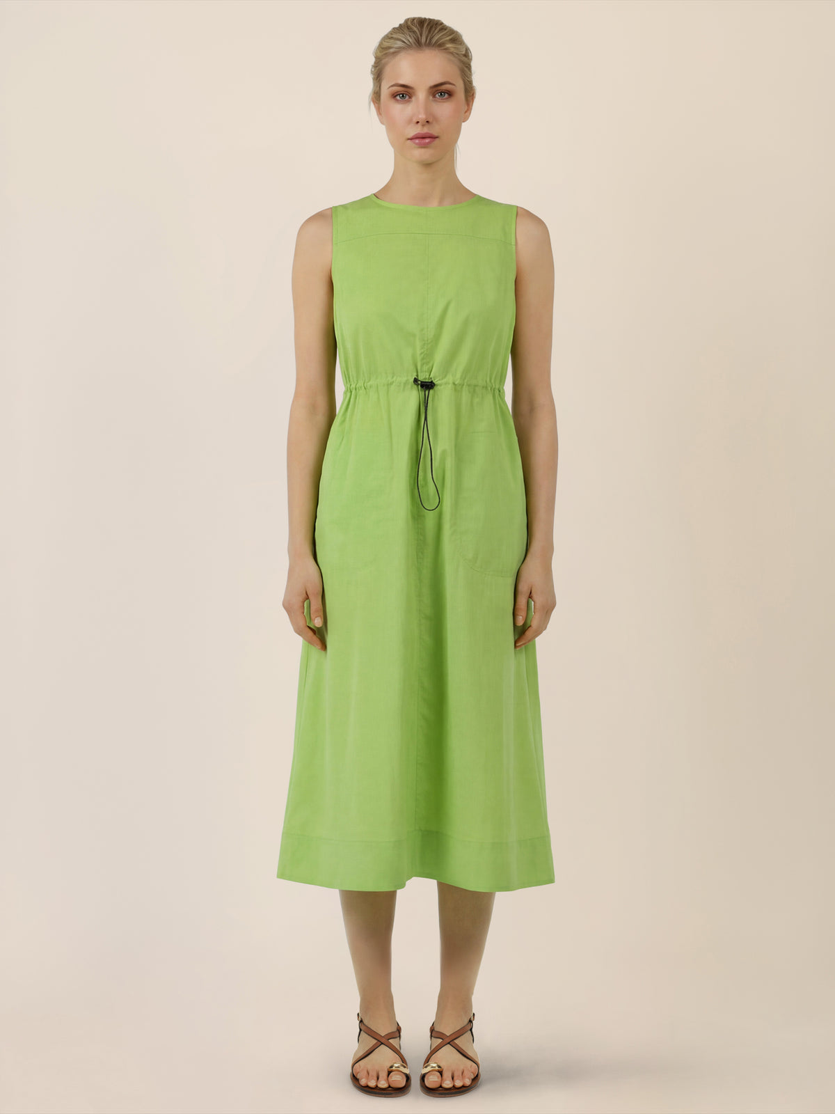 APART Ärmelloses Kleid mit Kordelzug-Taille | apfelgrün