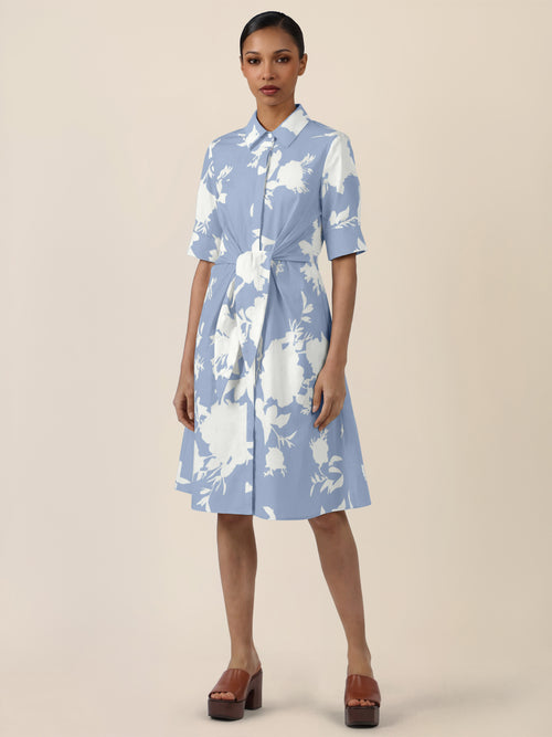 APART Kleid mit Bindegürtel und floralem Muster | hellblau-creme image 1