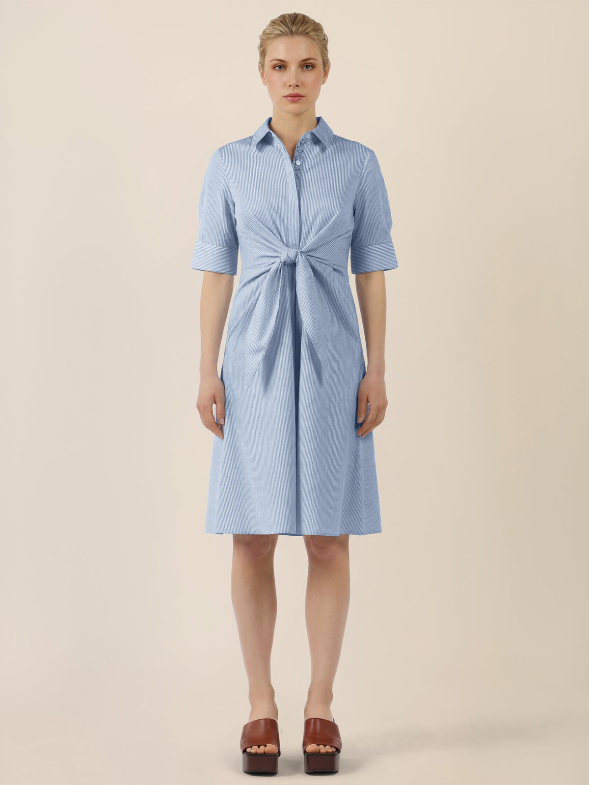 APART Kleid mit Bindeschleife und feiner Streifenoptik | hellblau-creme