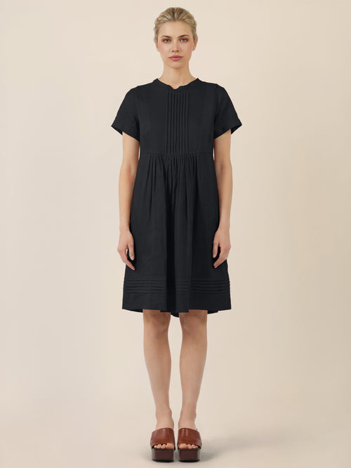 APART Luftiges Leinenkleid mit Zierfalten | schwarz image 1