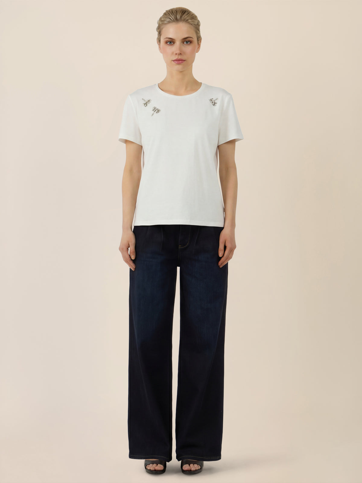 APART T-Shirt mit Schmuckstein-Dekor | creme