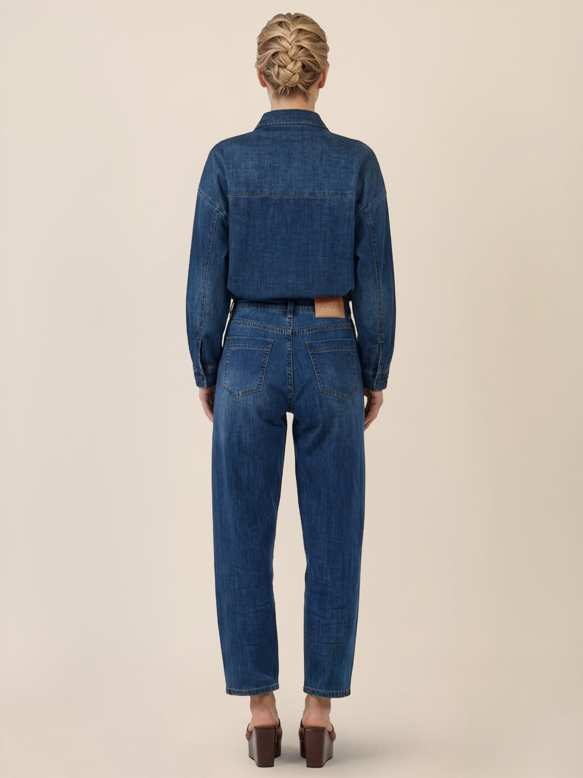 APART Gerade Jeans mit aufgesetzten Taschen | hellblau