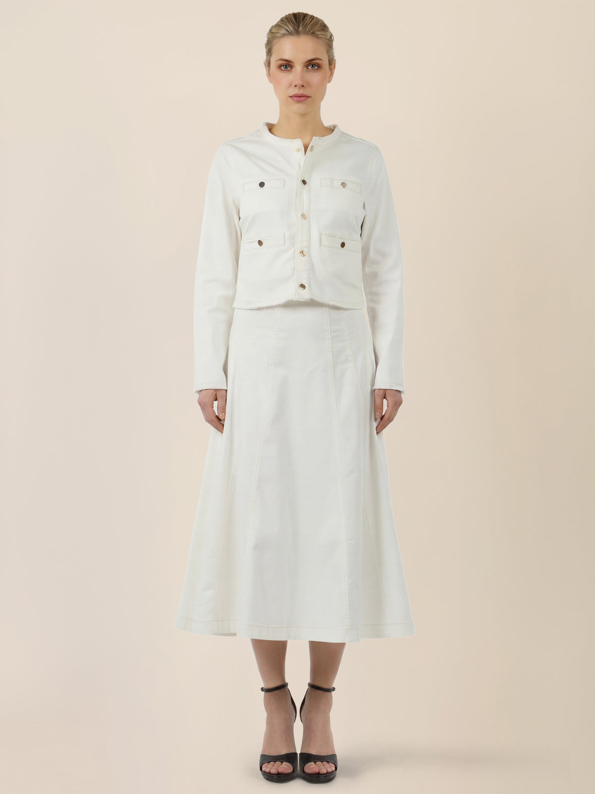 APART Cropped Jeansjacke mit Fransensaum | creme