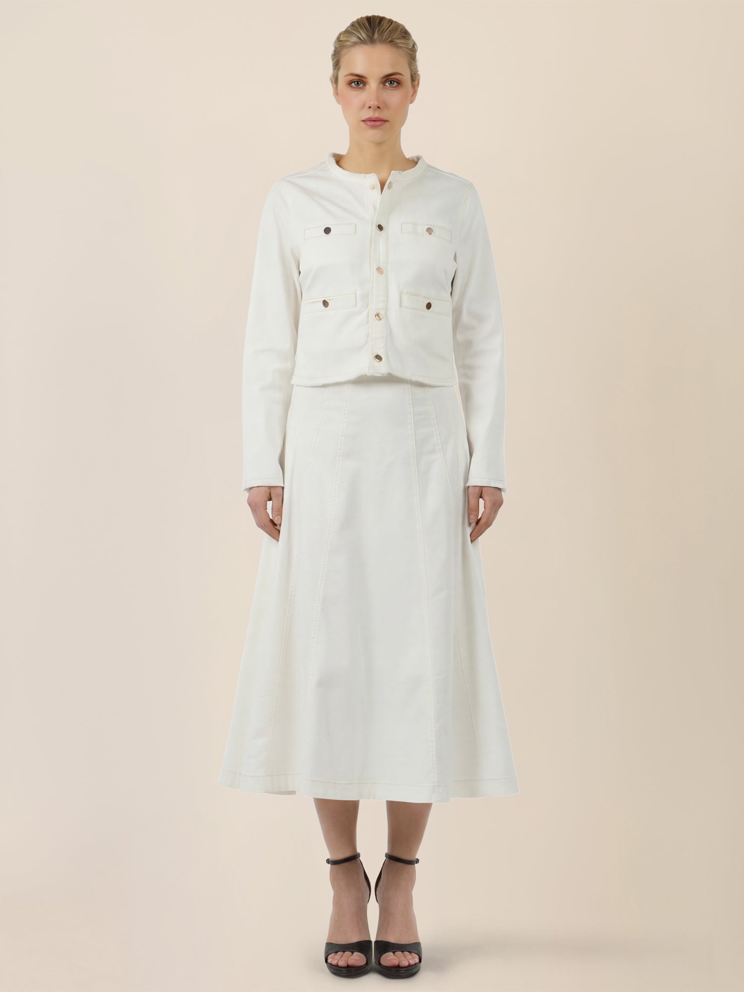 APART Cropped Jeansjacke mit Fransensaum | creme