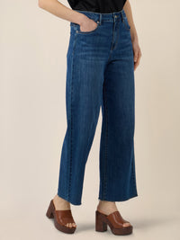 APART Croppedjeans mit Fransen-Saum | hellblau