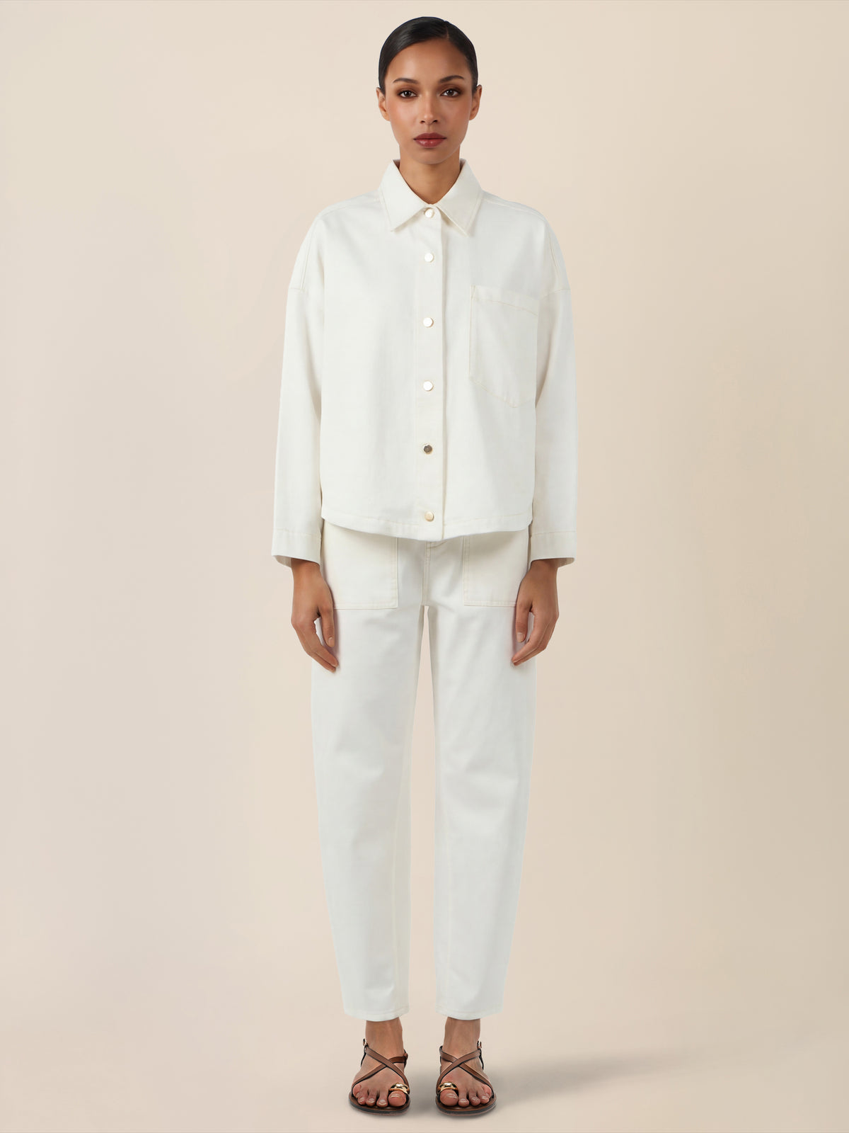 APART Oversized Jeansjacke mit Kontrastnähten | creme