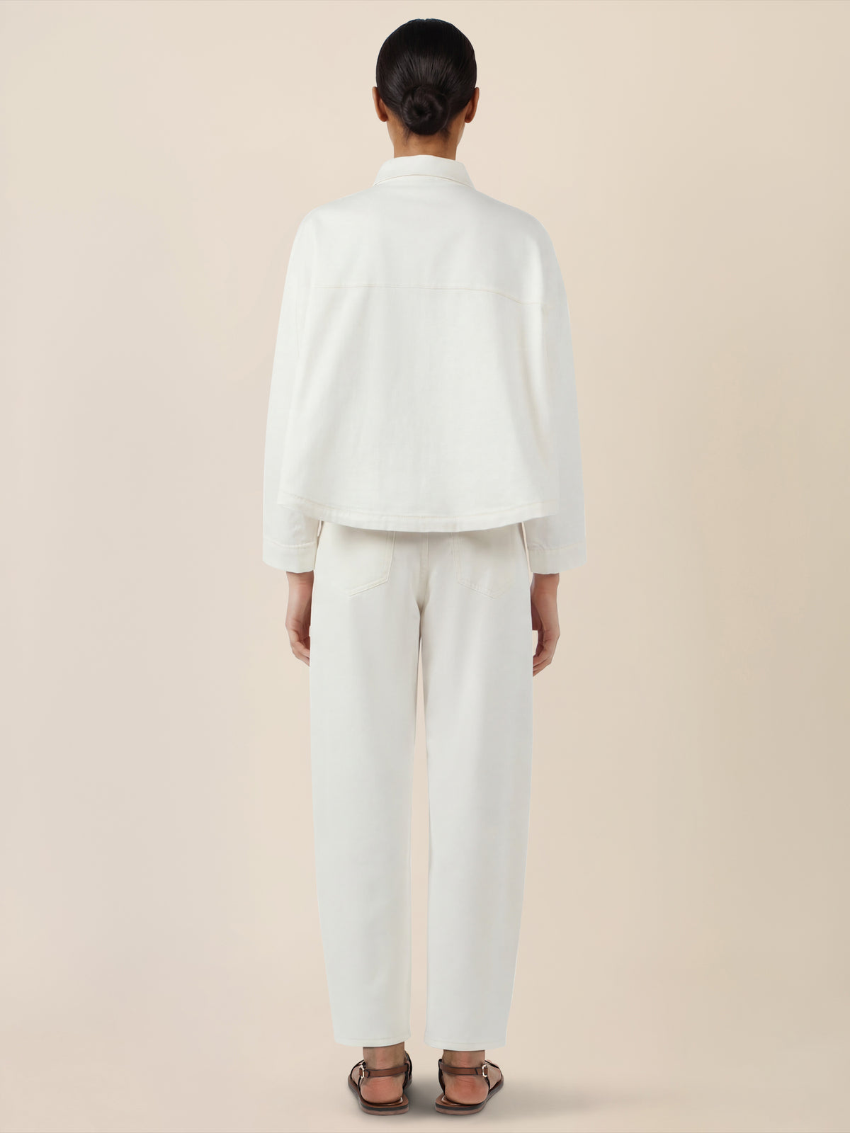 APART Oversized Jeansjacke mit Kontrastnähten | creme