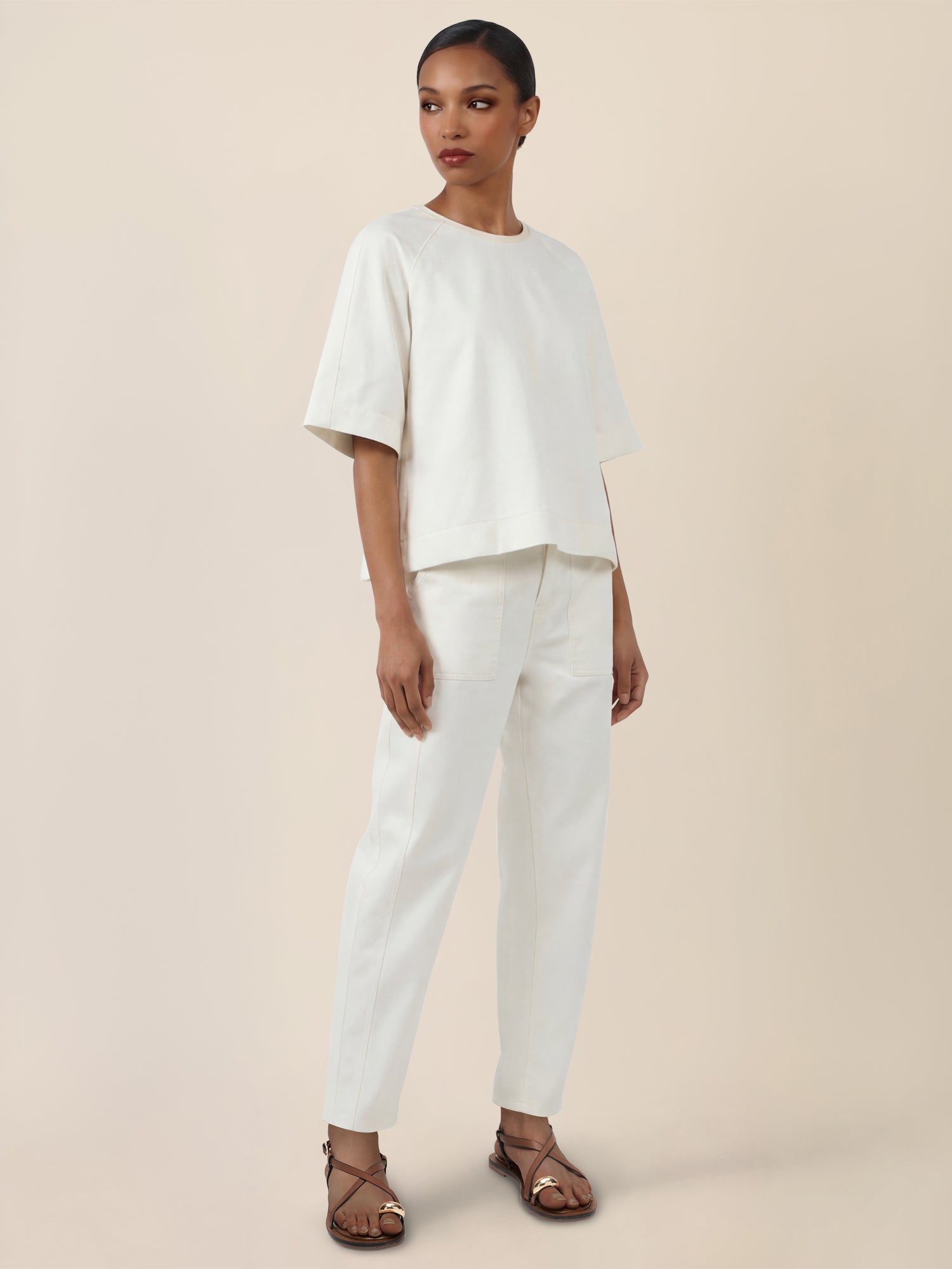 APART Bluse mit Rundhalsausschnitt und kurzen Ärmeln | creme