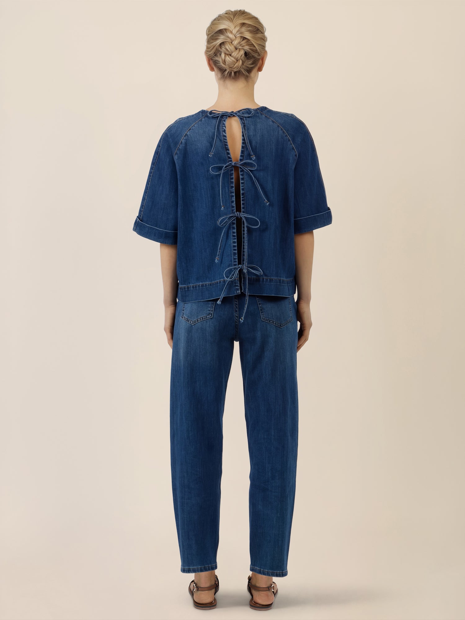 APART Bluse mit Rundhalsausschnitt und kurzen Ärmeln | hellblau