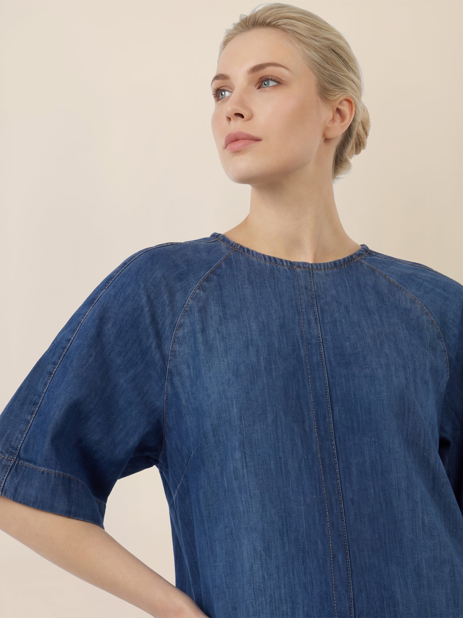 APART Gerade geschnittenes Jeanskleid mit Bindeband hinten | hellblau