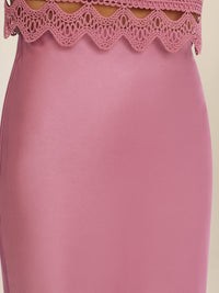 APART Ausgestellter Midirock in fließender Satin-Qualität | rosé