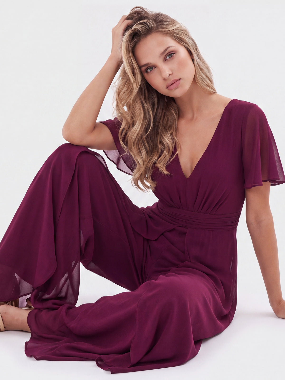 APART Eleganter Chiffonoverall mit fließendem Beinverlauf | weinrot