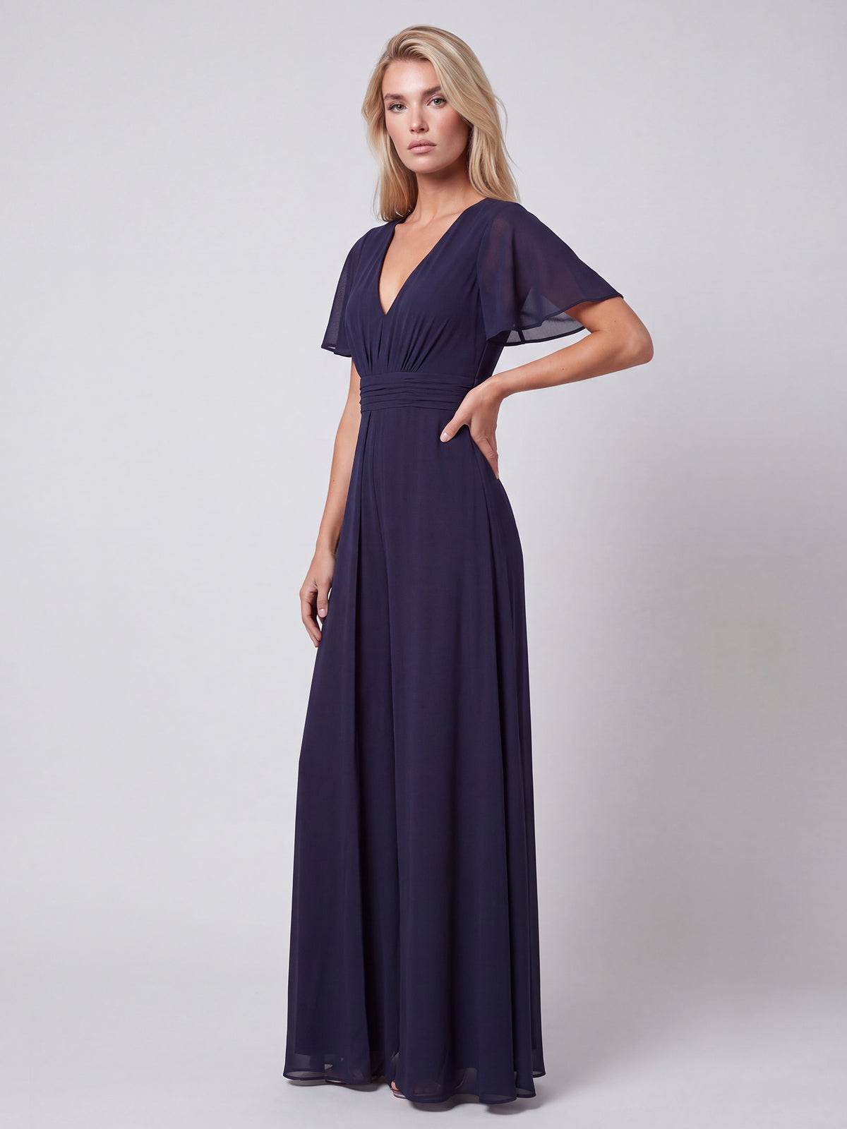 APART Eleganter Chiffonoverall mit fließendem Beinverlauf | nachtblau