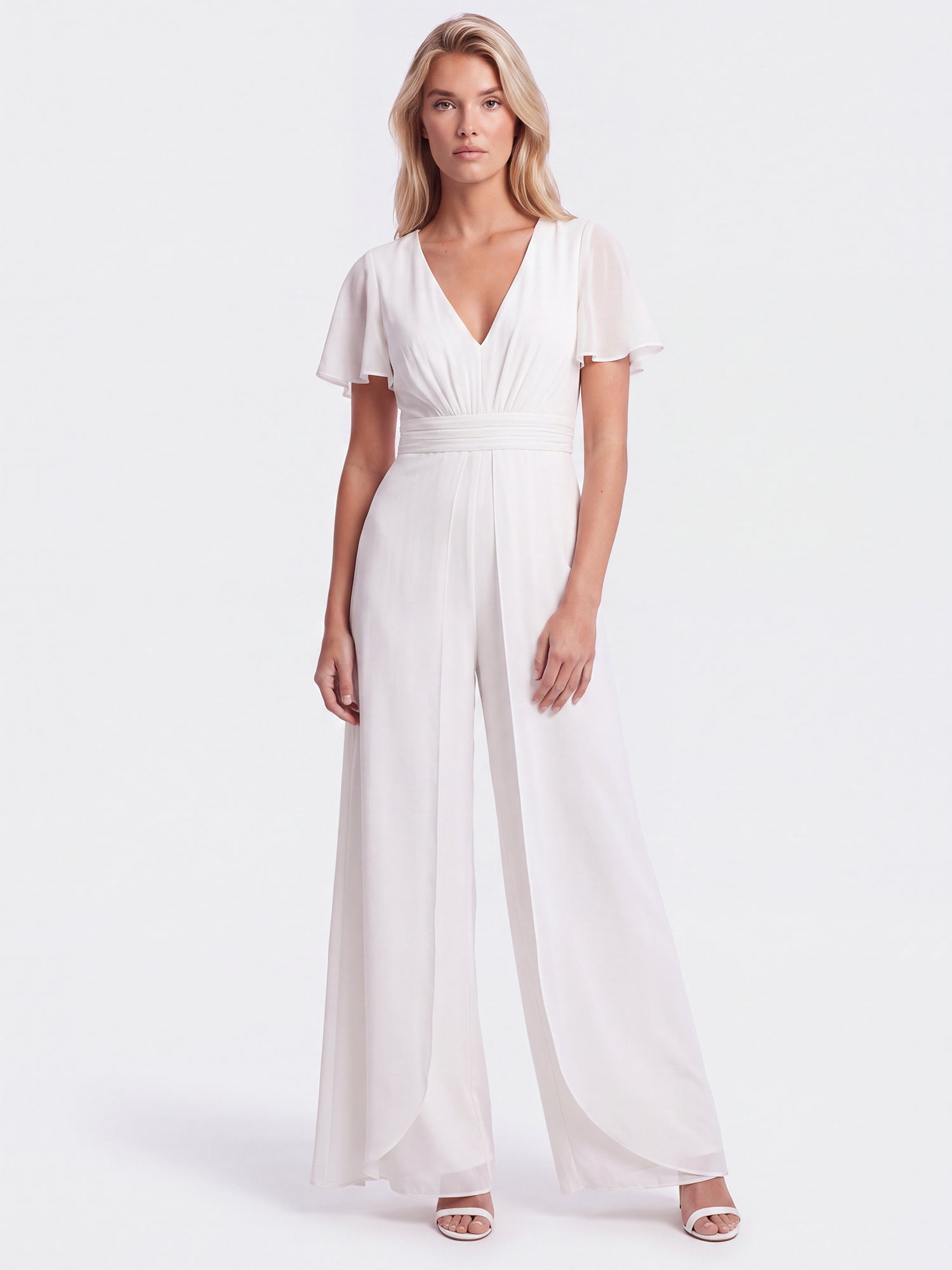 APART Eleganter Chiffonoverall mit fließendem Beinverlauf | creme