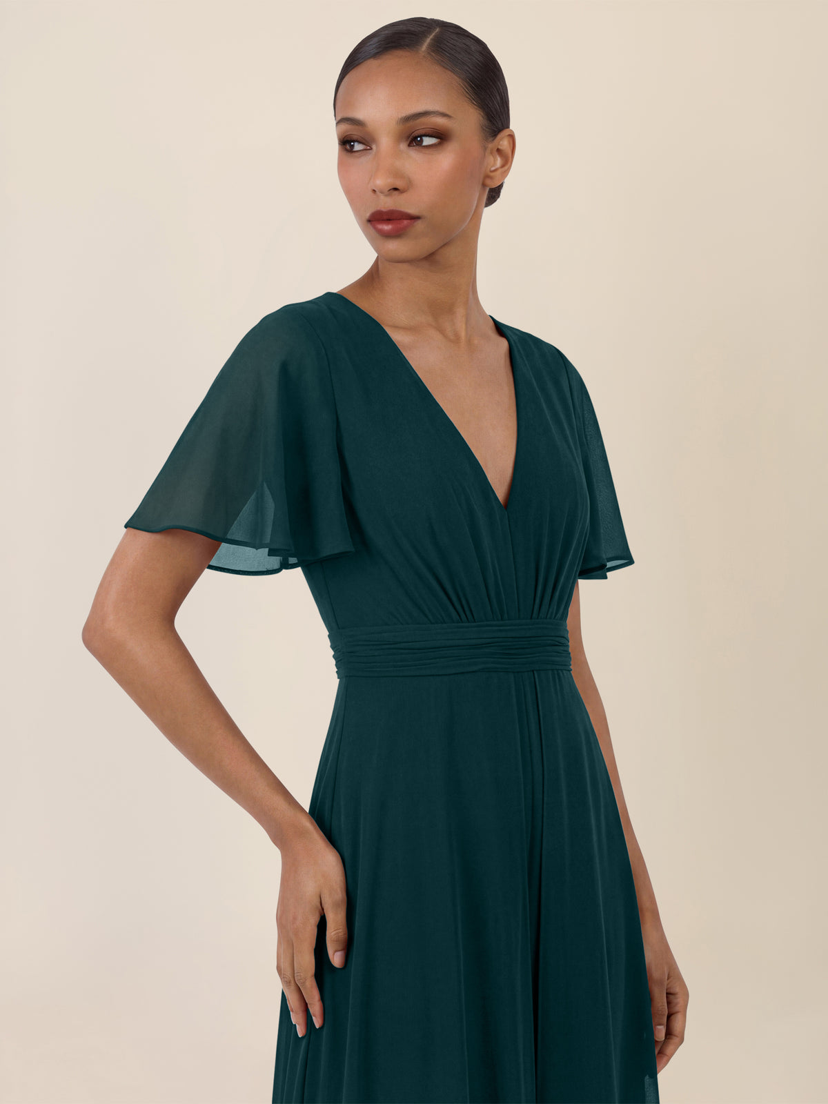 APART Eleganter Chiffonoverall mit fließendem Beinverlauf | emerald
