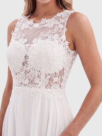 APART Abendkleid mit floraler Spitze und fließendem Rock | creme