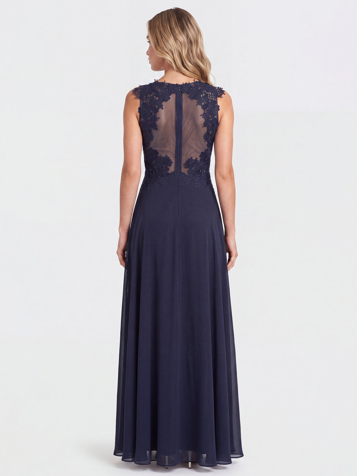 APART Abendkleid mit floraler Spitze und fließendem Rock | nachtblau