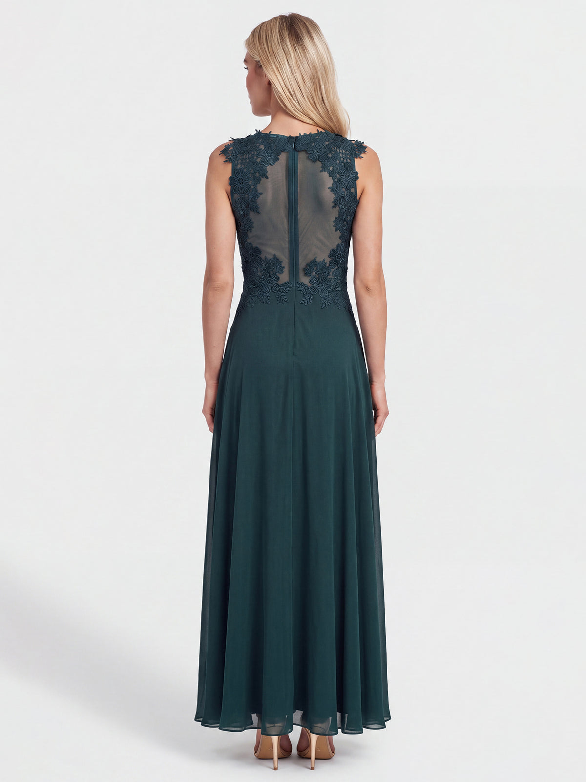 APART Abendkleid mit floraler Spitze und fließendem Rock | emerald