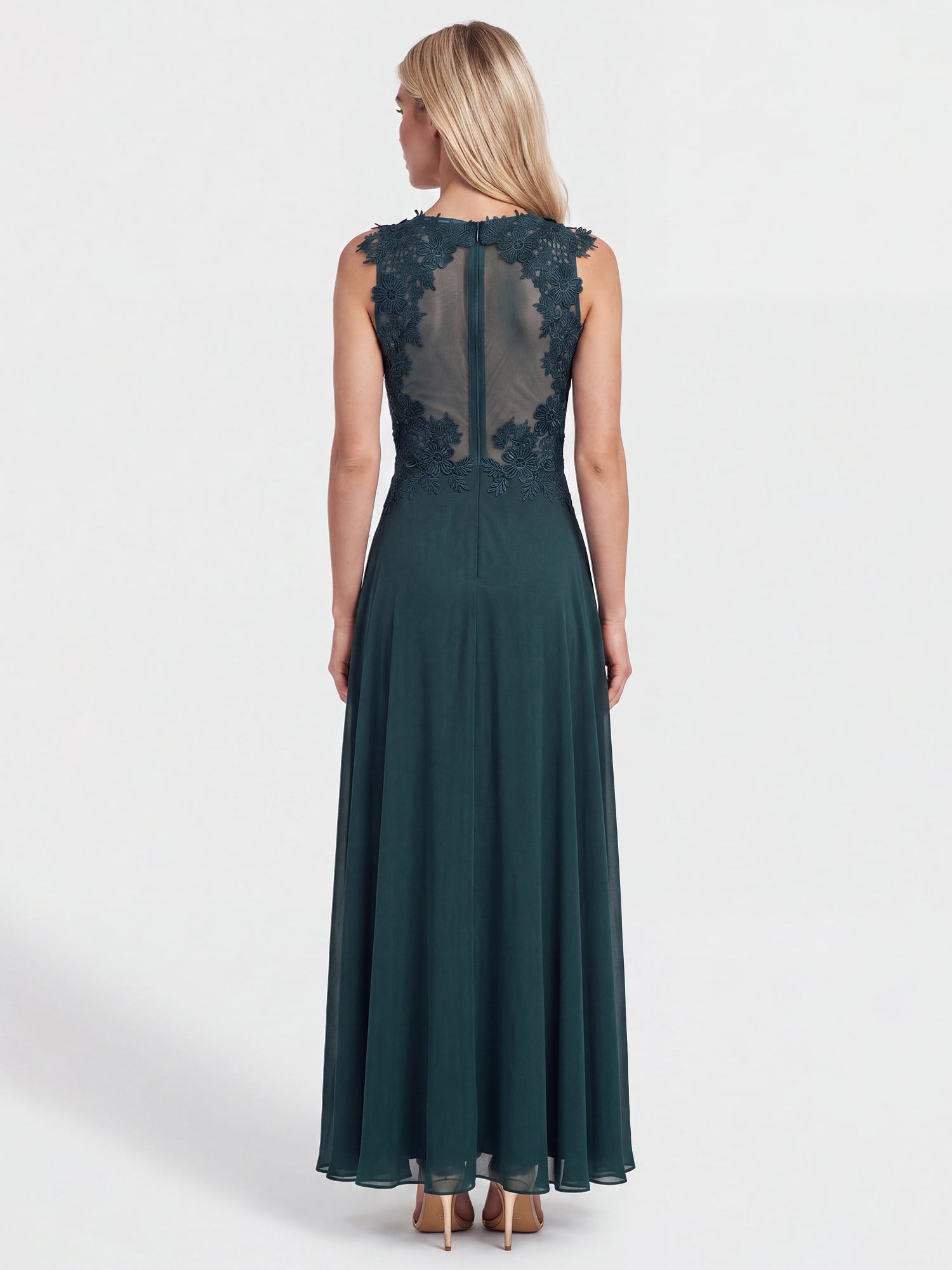 APART Abendkleid mit floraler Spitze und fließendem Rock | emerald