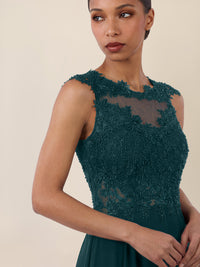 APART Abendkleid mit floraler Spitze und fließendem Rock | emerald